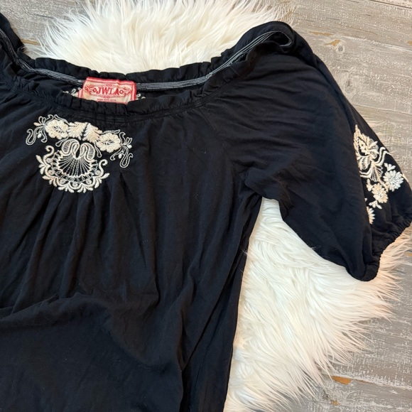 JWLA Johnny Was LA Black Embroidered Off The Shoulder Dress - Picture 4 of 5